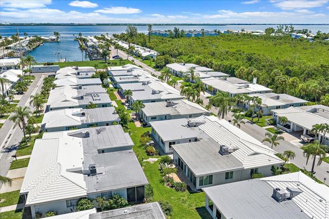 711 SPANISH DRIVE S 211, Longboat Key, FL 34228