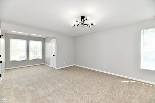 2560 Cabin Hill Road, Indianapolis, IN 46229