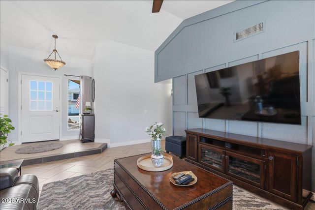 1702 W MANOR Street, Chandler, AZ 85224