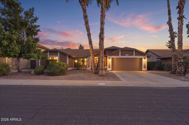 1702 W MANOR Street, Chandler, AZ 85224