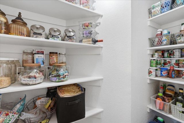 1702 W MANOR Street, Chandler, AZ 85224