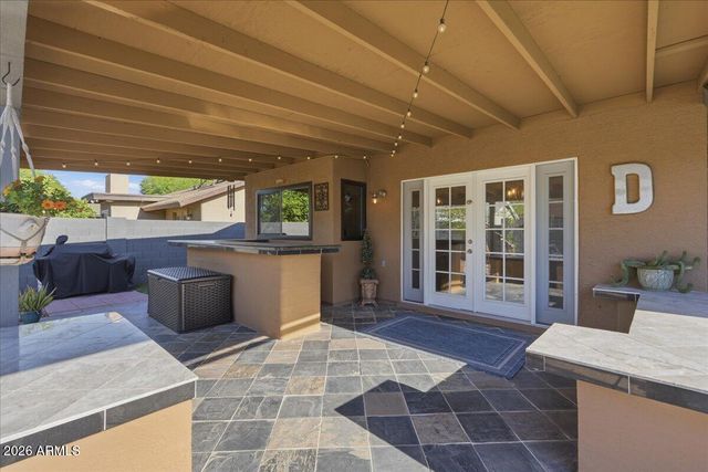 1702 W MANOR Street, Chandler, AZ 85224