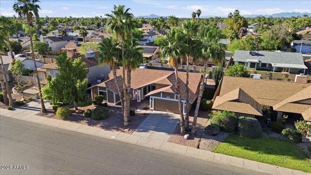 1702 W MANOR Street, Chandler, AZ 85224