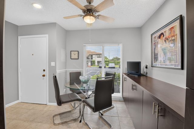 5810 ARECA PALM B, Delray Beach, FL 33484