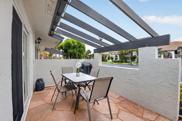 5810 ARECA PALM B, Delray Beach, FL 33484