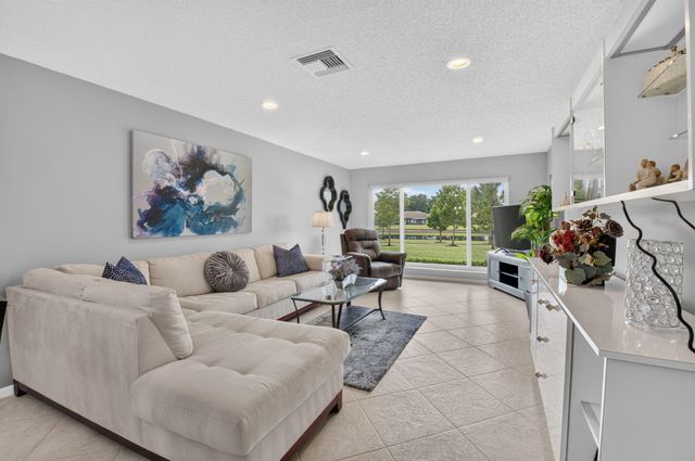 5810 ARECA PALM B, Delray Beach, FL 33484