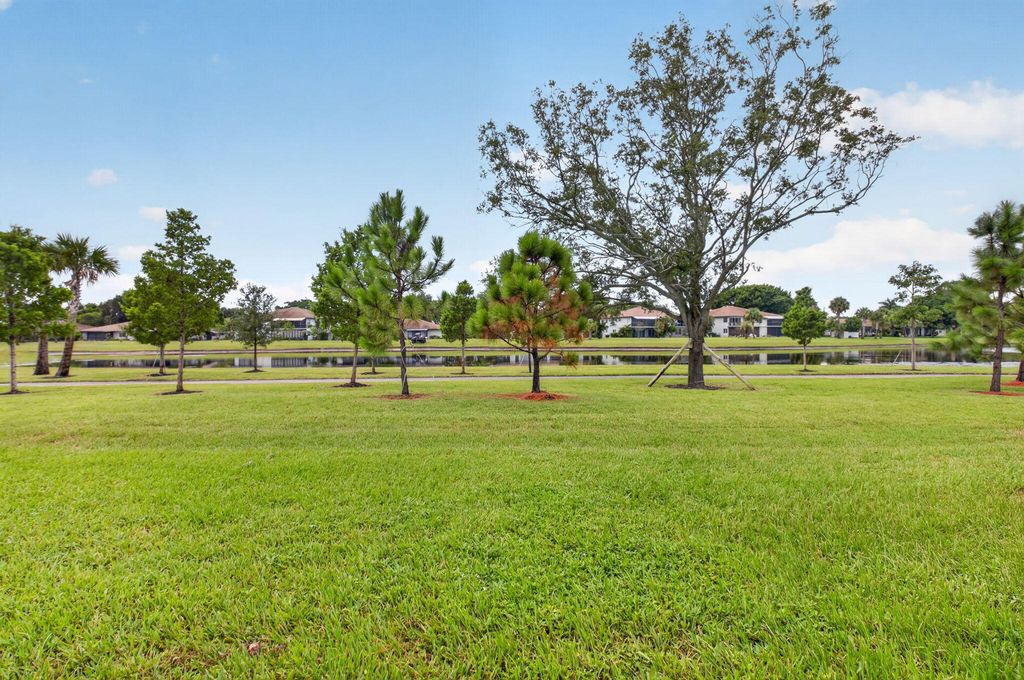 5810 ARECA PALM B, Delray Beach, FL 33484