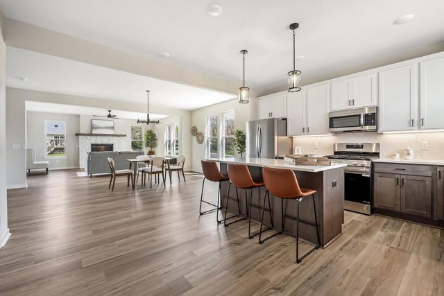 N101W16938 Tanglewood DRIVE, Germantown, WI 53022