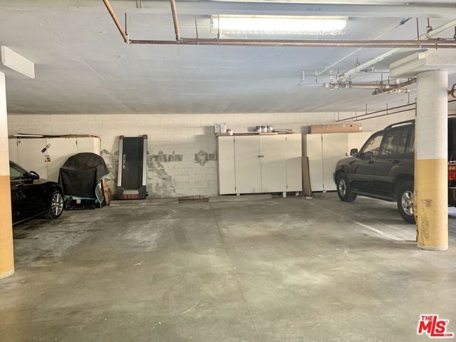 12412 Texas Avenue 302, Los Angeles, CA 90025