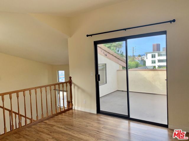 12412 Texas Avenue 302, Los Angeles, CA 90025