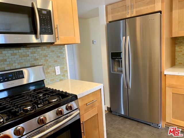 12412 Texas Avenue 302, Los Angeles, CA 90025