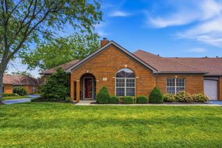 5831 Locbury Lane, R, Dublin, OH 43016