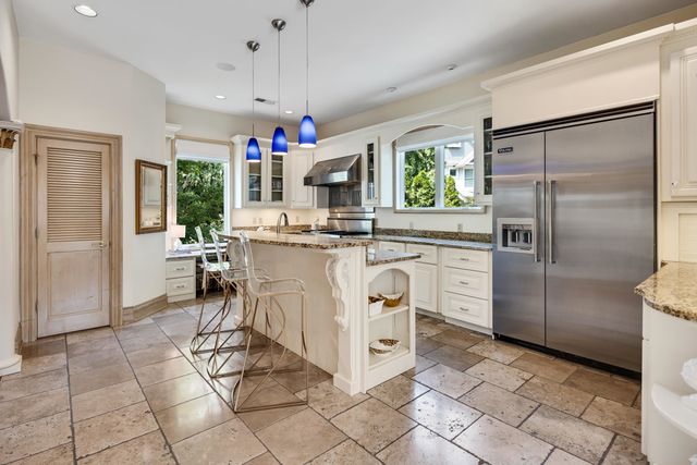 786 HARBOR ISLE CIR W, Memphis, TN 38103