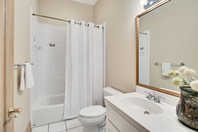 786 HARBOR ISLE CIR W, Memphis, TN 38103