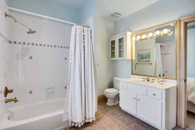 786 HARBOR ISLE CIR W, Memphis, TN 38103