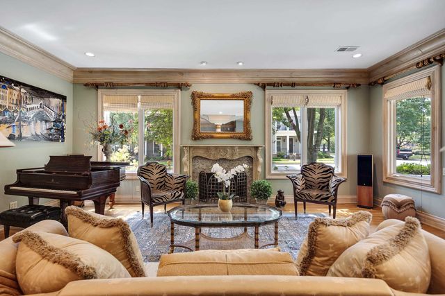 786 HARBOR ISLE CIR W, Memphis, TN 38103