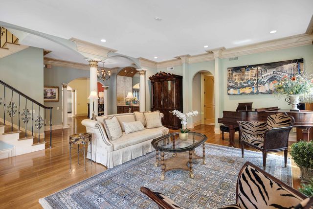 786 HARBOR ISLE CIR W, Memphis, TN 38103