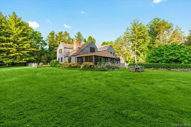 16 Pleasant Ridge Road, Harrison, NY 10528