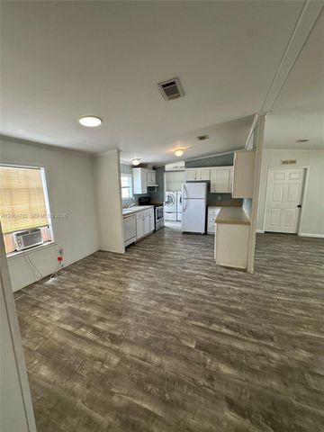 11832 Leeward Pl H, Boca Raton, FL 33428