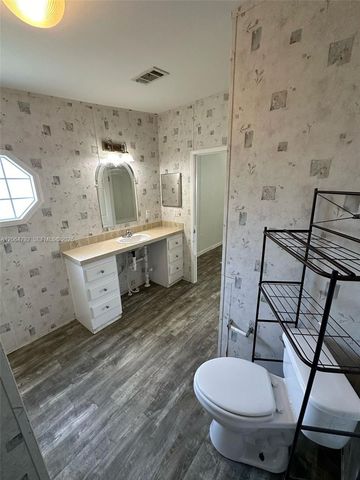 11832 Leeward Pl H, Boca Raton, FL 33428