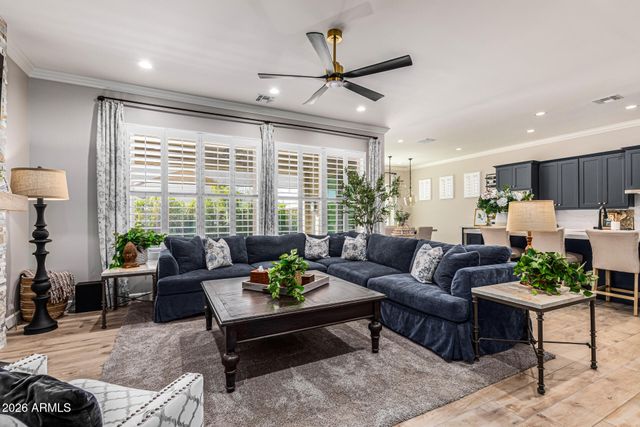 10745 E EVERGREEN Street, Mesa, AZ 85207