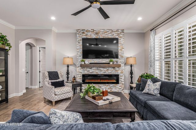 10745 E EVERGREEN Street, Mesa, AZ 85207