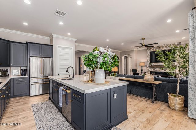 10745 E EVERGREEN Street, Mesa, AZ 85207