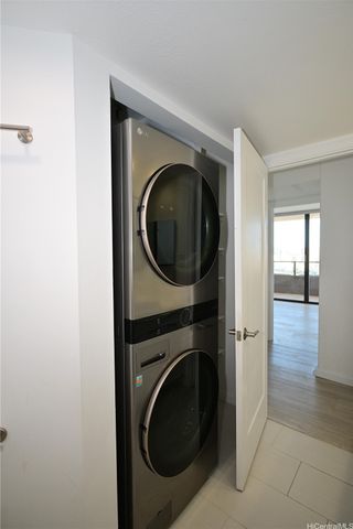 581 Kamoku Street 3002, Honolulu, HI 96826