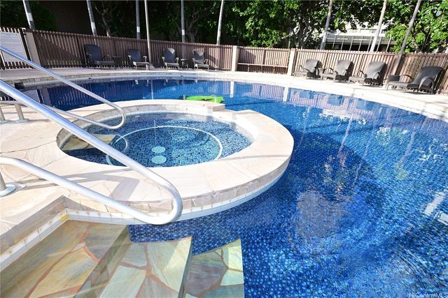 581 Kamoku Street 3002, Honolulu, HI 96826