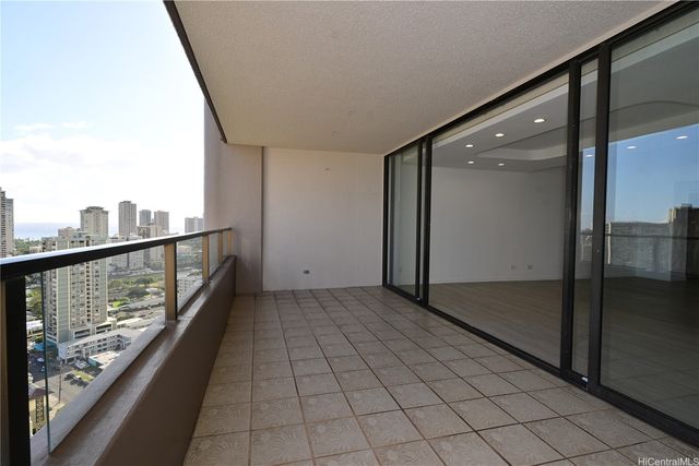 581 Kamoku Street 3002, Honolulu, HI 96826