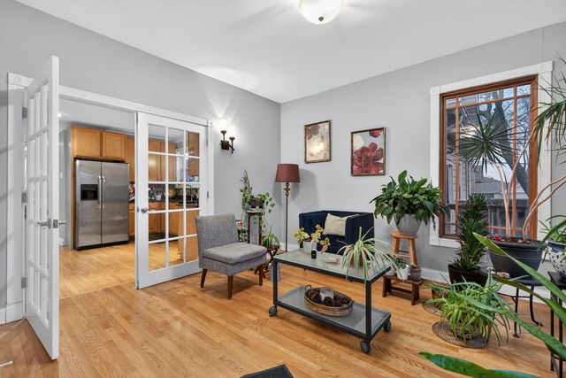 4608 Hawthorne Avenue, Lyons, IL 60534