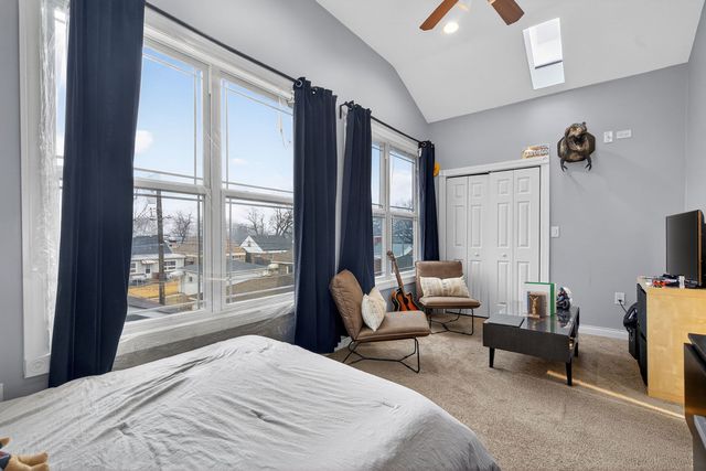 4608 Hawthorne Avenue, Lyons, IL 60534