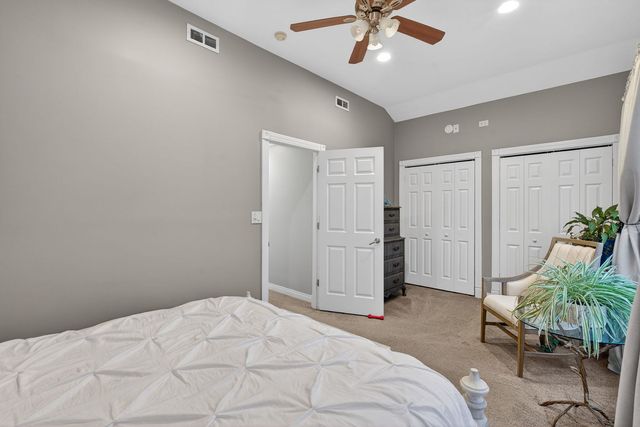 4608 Hawthorne Avenue, Lyons, IL 60534