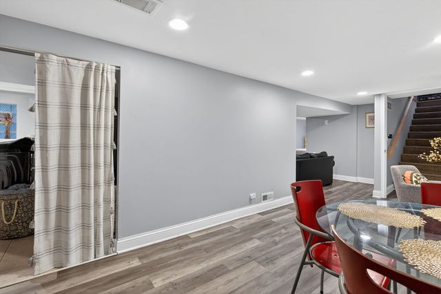 4608 Hawthorne Avenue, Lyons, IL 60534