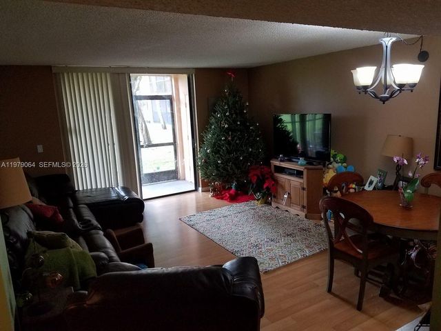 8500 SW 133rd Avenue Rd 108, Miami, FL 33183