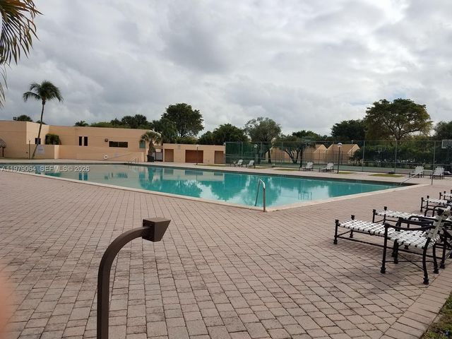 8500 SW 133rd Avenue Rd 108, Miami, FL 33183