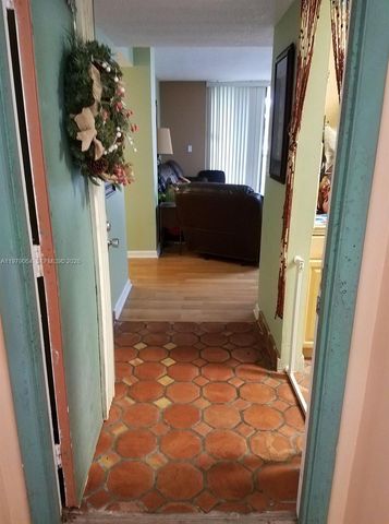 8500 SW 133rd Avenue Rd 108, Miami, FL 33183