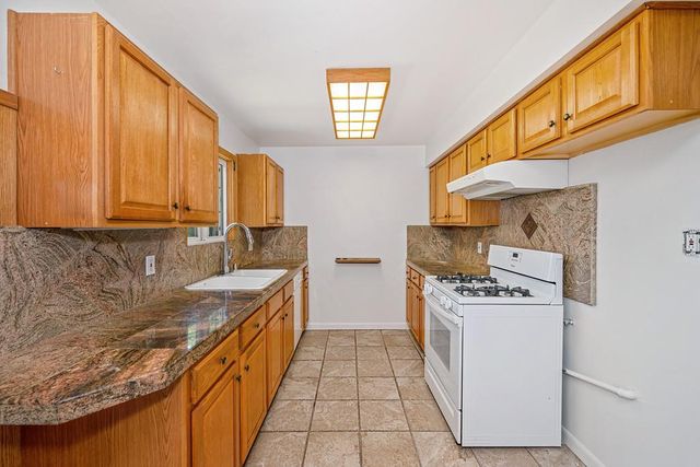 179 Price Way, Folsom, CA 95630