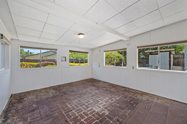 179 Price Way, Folsom, CA 95630