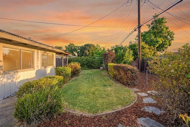 179 Price Way, Folsom, CA 95630