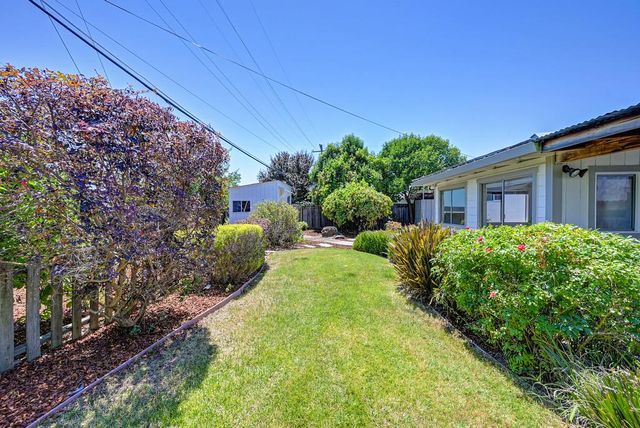179 Price Way, Folsom, CA 95630