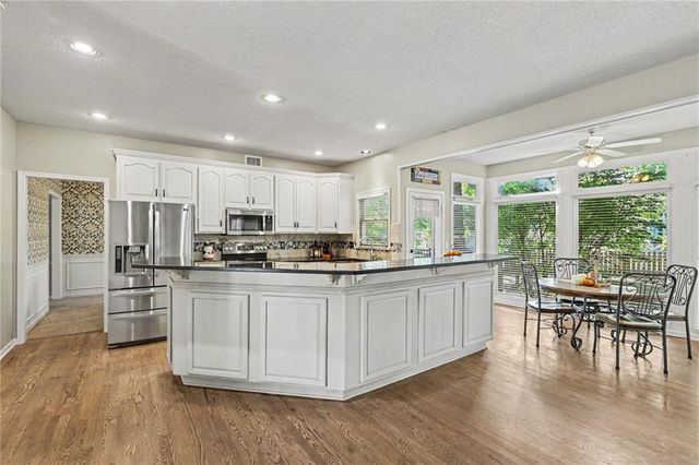5304 Mullen Road, Shawnee, KS 66216