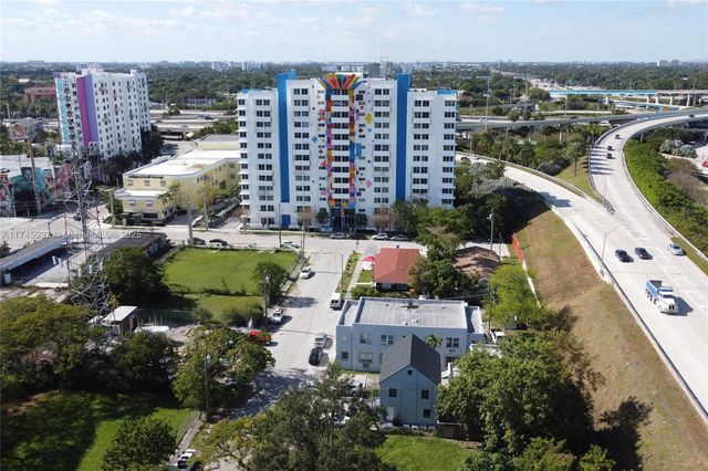 321 NW 37th St, Miami, FL 33127