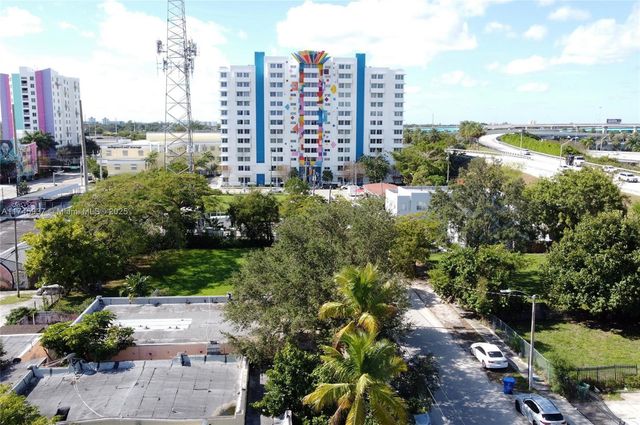 321 NW 37th St, Miami, FL 33127