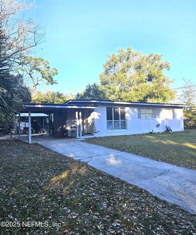 7815 RENOIR Drive, Jacksonville, FL 32221