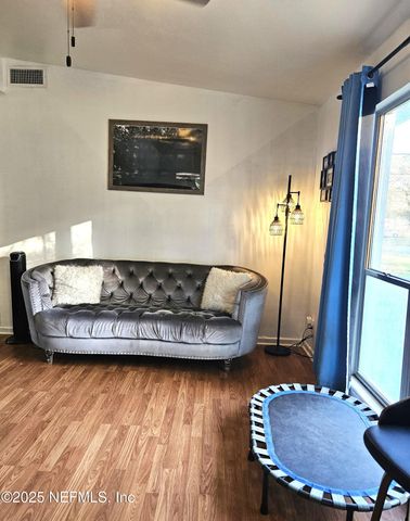 7815 RENOIR Drive, Jacksonville, FL 32221