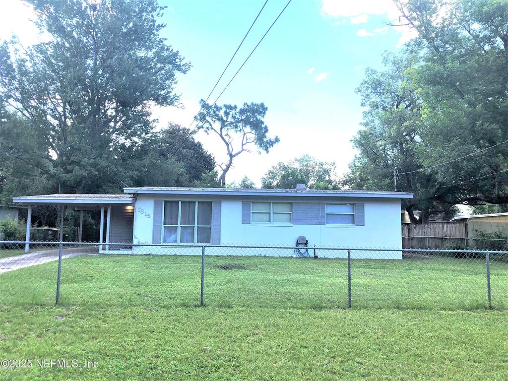 7815 RENOIR Drive, Jacksonville, FL 32221