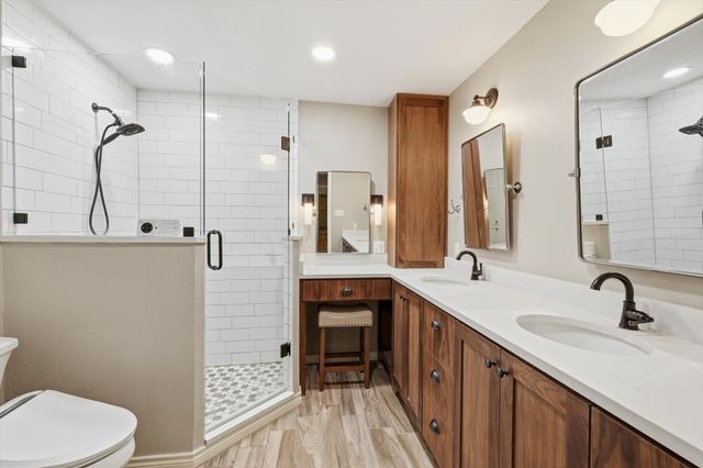1520 THROWBRIDGE Lane, Plano, TX 75023
