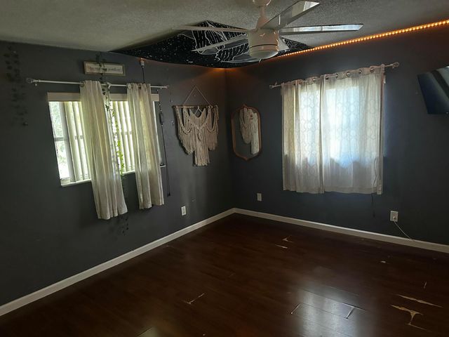 8211 NW 91st Avenue, Tamarac, FL 33321