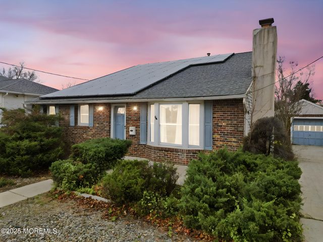 41 E Vernon Avenue E, Northfield, NJ 08225